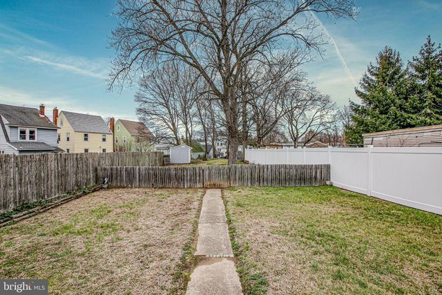 2414 HAMILTON AVE, Hamilton, NJ 08619