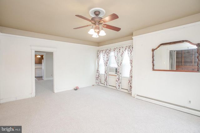 2414 HAMILTON AVE, Hamilton, NJ 08619