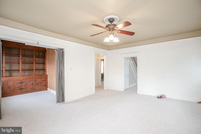 2414 HAMILTON AVE, Hamilton, NJ 08619