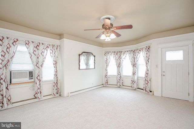 2414 HAMILTON AVE, Hamilton, NJ 08619