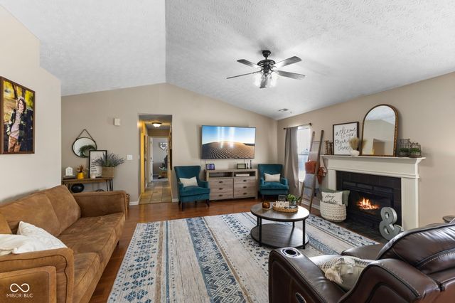 4 Westview Place, Bargersville, IN 46106