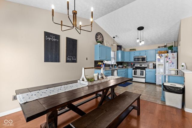 4 Westview Place, Bargersville, IN 46106