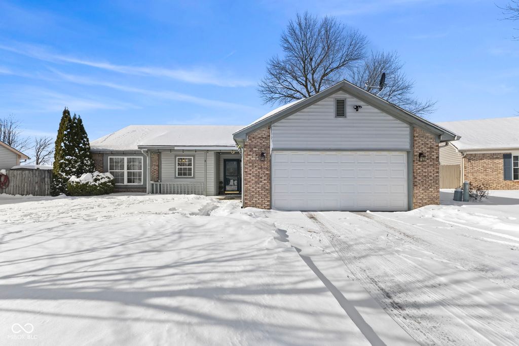 4 Westview Place, Bargersville, IN 46106