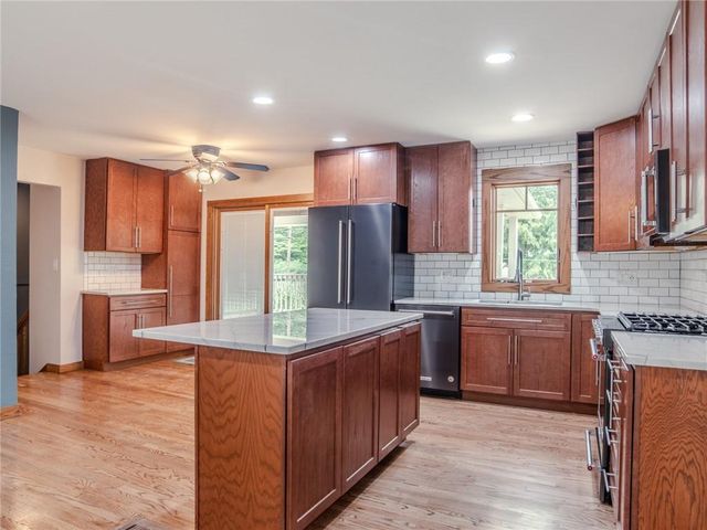 4716 W 61st Street, Mission, KS 66205