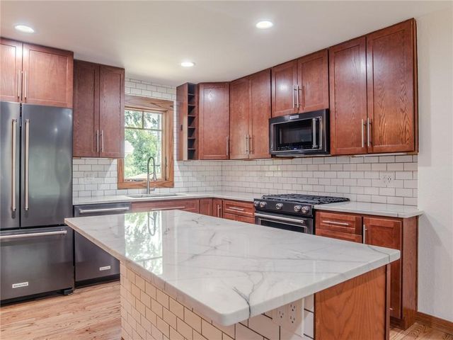 4716 W 61st Street, Mission, KS 66205