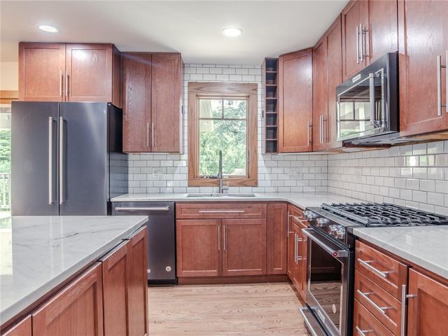 4716 W 61st Street, Mission, KS 66205