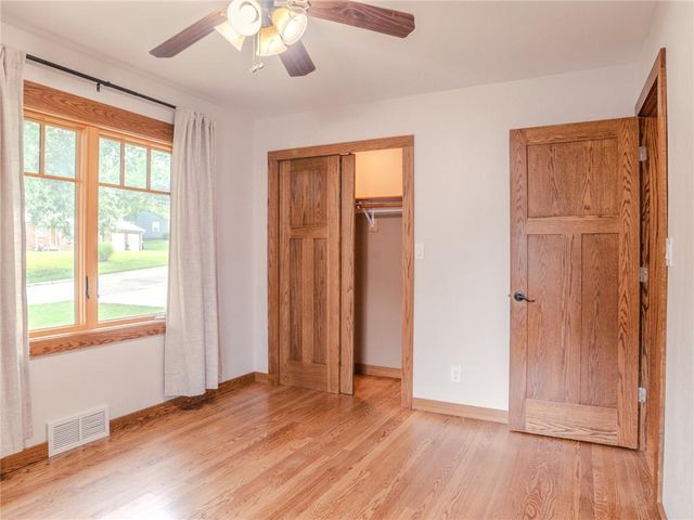 4716 W 61st Street, Mission, KS 66205