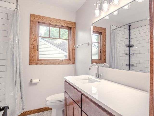 4716 W 61st Street, Mission, KS 66205