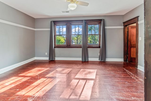 1307 S Linden Street, Normal, IL 61761