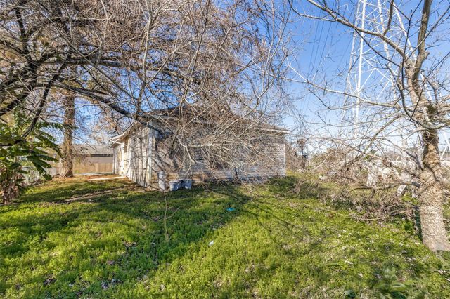 301 Albert Street, La Marque, TX 77568