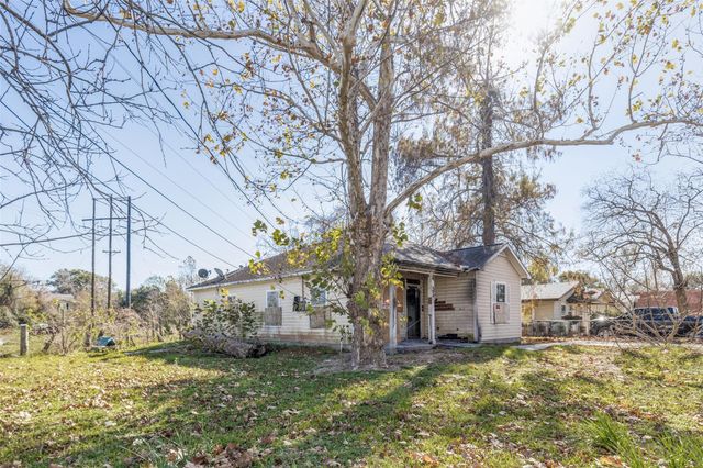 301 Albert Street, La Marque, TX 77568