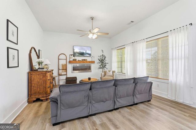 16 Watson Drive, Newnan, GA 30263