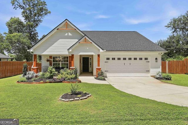 16 Watson Drive, Newnan, GA 30263