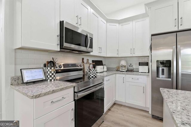 16 Watson Drive, Newnan, GA 30263