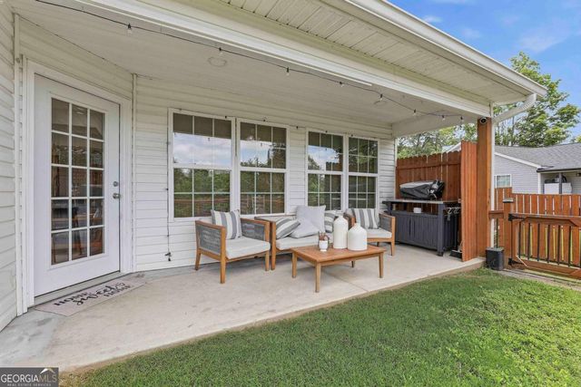 16 Watson Drive, Newnan, GA 30263