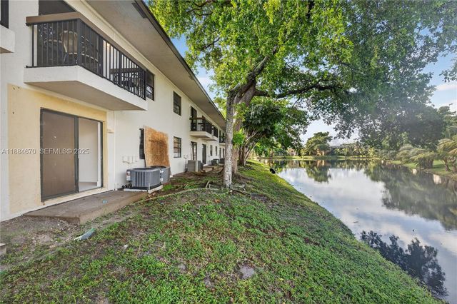4198 Lakeside Drive 4198, Tamarac, FL 33319