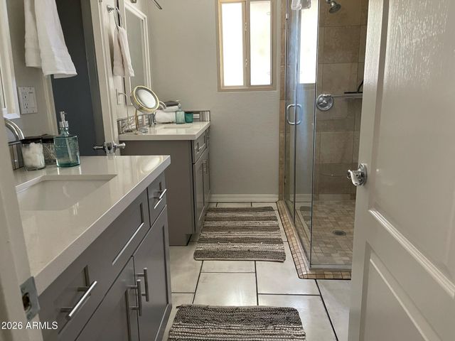 1053 E ALAMEDA Drive, Tempe, AZ 85282