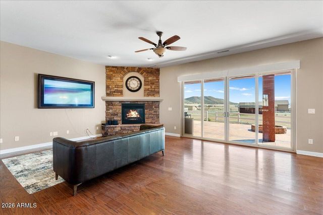 10687 E CLAIRE RIDGE Circle, Prescott Valley, AZ 86315
