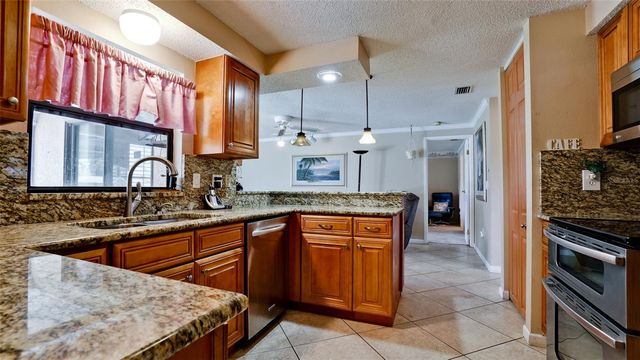 3506 65TH STREET W, Bradenton, FL 34209