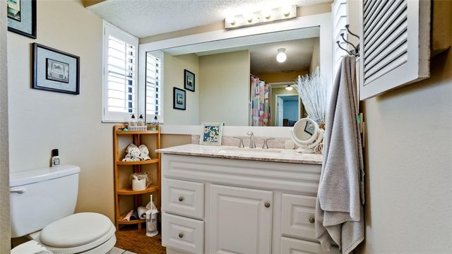 3506 65TH STREET W, Bradenton, FL 34209