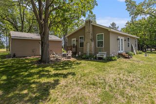 32205 James Street, Colon, MI 49040