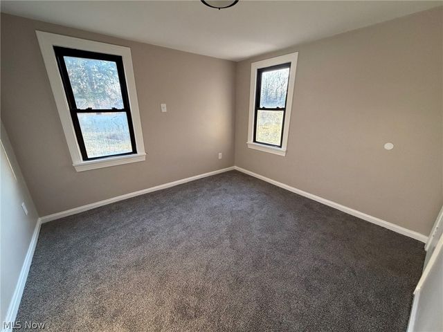 4055 Center Road, Poland, OH 44514