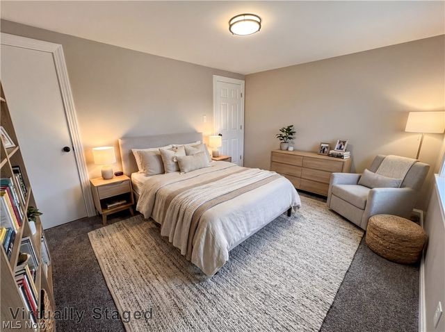 4055 Center Road, Poland, OH 44514