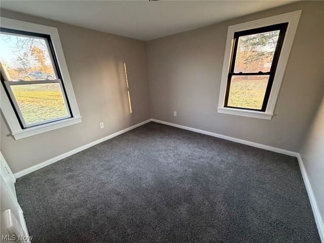 4055 Center Road, Poland, OH 44514