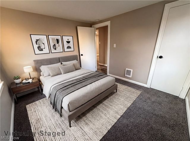 4055 Center Road, Poland, OH 44514