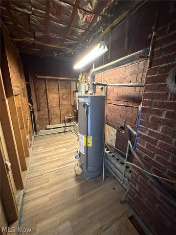 4055 Center Road, Poland, OH 44514