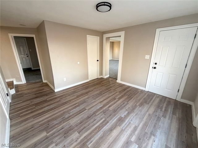 4055 Center Road, Poland, OH 44514