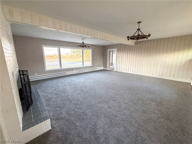 4055 Center Road, Poland, OH 44514