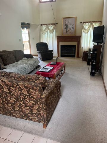 17237 Arrow Head Drive, Lockport, IL 60441