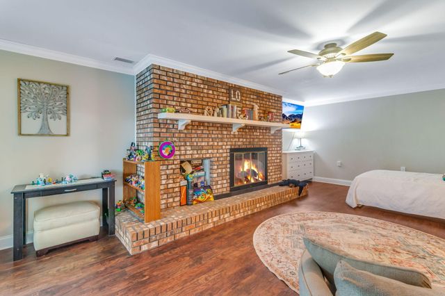 621 Sea Oats Drive, Destin, FL 32541