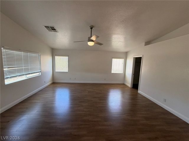 549 Halloran Springs Road, Las Vegas, NV 89148