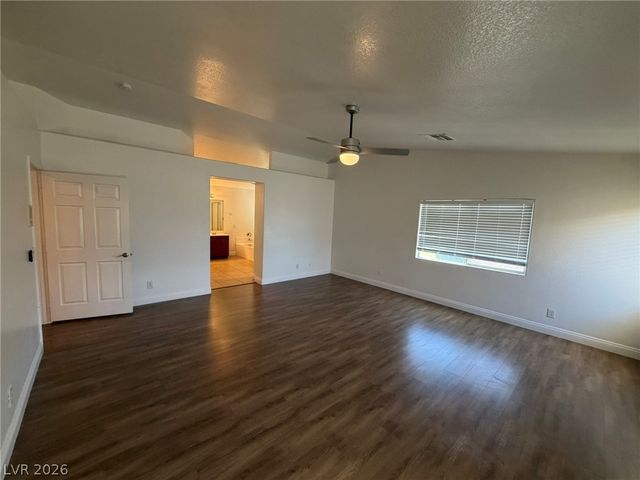 549 Halloran Springs Road, Las Vegas, NV 89148