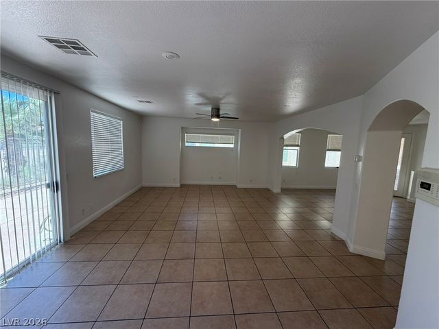 549 Halloran Springs Road, Las Vegas, NV 89148