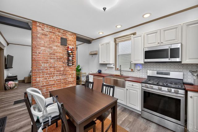 3855 North Bend Road, Cheviot, OH 45211