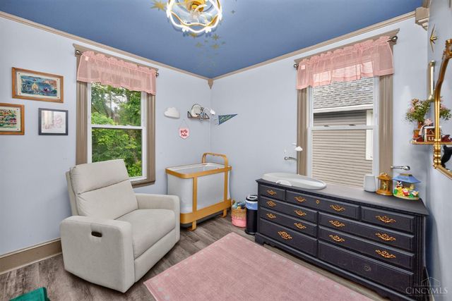 3855 North Bend Road, Cheviot, OH 45211