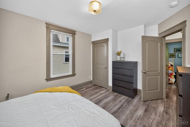 3855 North Bend Road, Cheviot, OH 45211