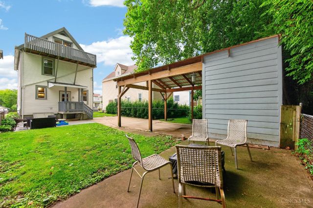 3855 North Bend Road, Cheviot, OH 45211