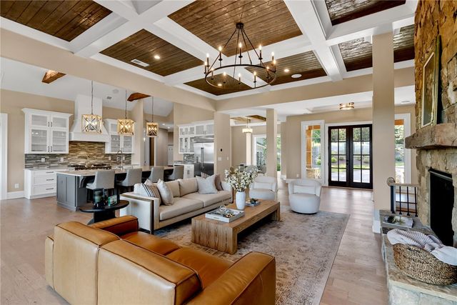 372 Cliffs South Parkway, Salem, SC 29676