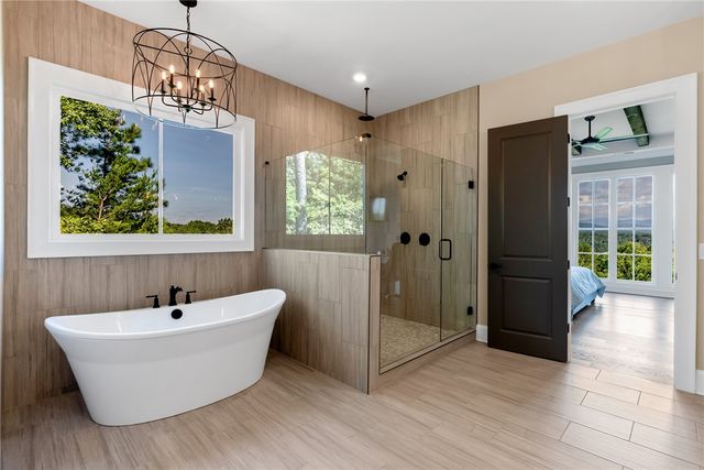 372 Cliffs South Parkway, Salem, SC 29676