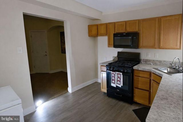 5754 W OXFORD ST, Philadelphia, PA 19131