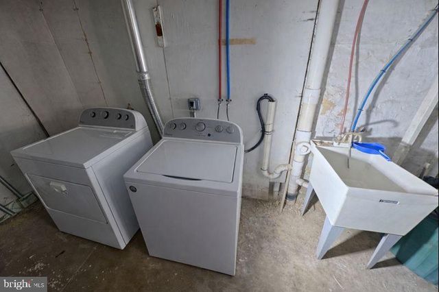 5754 W OXFORD ST, Philadelphia, PA 19131