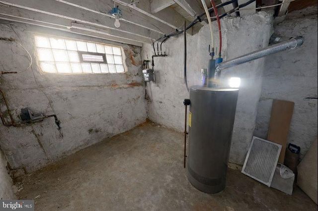 5754 W OXFORD ST, Philadelphia, PA 19131