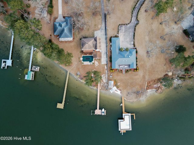 124 Catnip Point Road, Bath, NC 27808