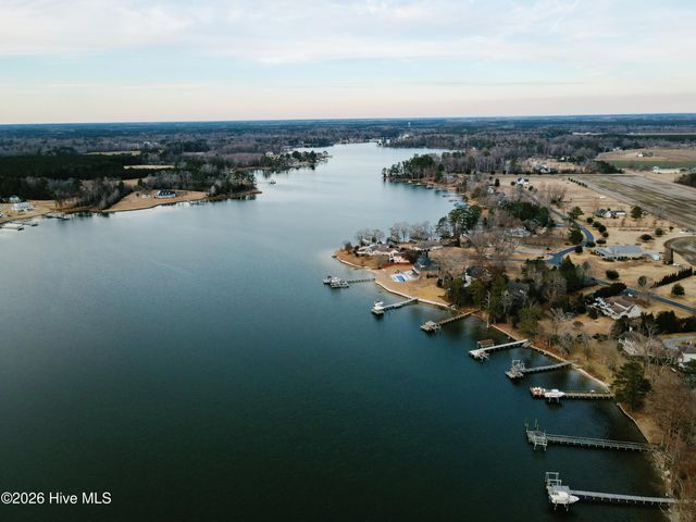 124 Catnip Point Road, Bath, NC 27808