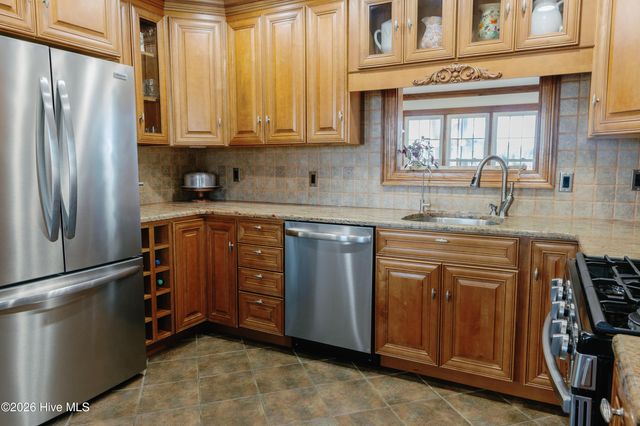 124 Catnip Point Road, Bath, NC 27808