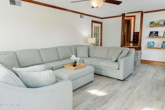 124 Catnip Point Road, Bath, NC 27808